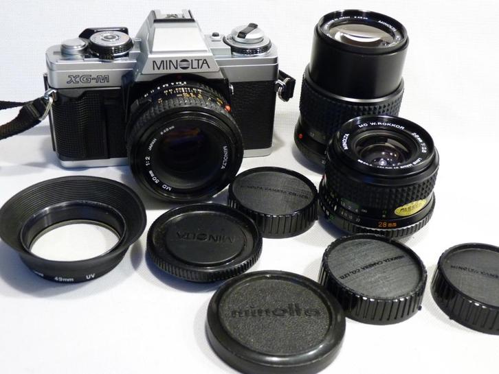 Minolta  MD 2.0/50 en Minolta MD Rokkor 135mm, Audio, Tv en Foto, Fotocamera's Analoog, Zo goed als nieuw, Spiegelreflex, Minolta