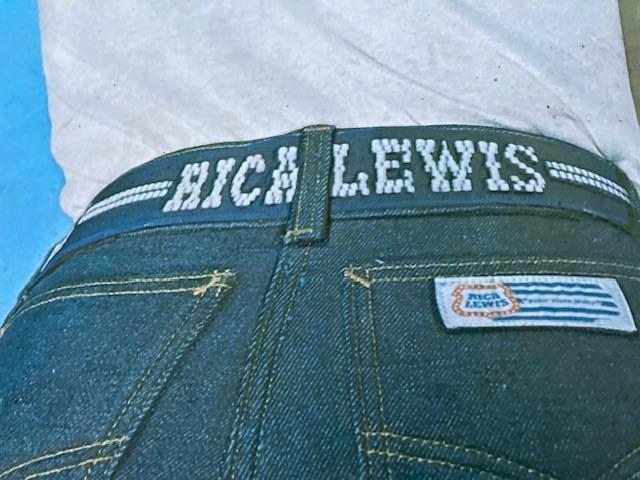 VINTAGE REKLAME RICA LEWIS WAARSCHIJNLIJK '70S, Verzamelen, Retro, Huis en Inrichting, Ophalen of Verzenden