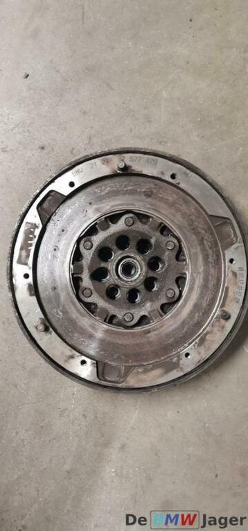 2 massa vliegwiel BMW E81 E87 E90 E92 E60 E83 21207577479 beschikbaar voor biedingen
