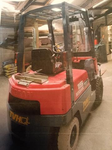 Heftruck nissan 15 LPG/benzine beschikbaar voor biedingen