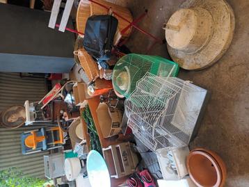 Groot lot rommelmarkt spullen ( kleine prijs) beschikbaar voor biedingen