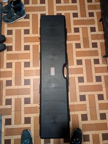 Nuprol koffer beschikbaar voor biedingen