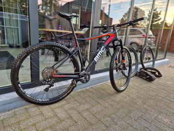 BMC teamelite 01 - XT di2 - Large beschikbaar voor biedingen