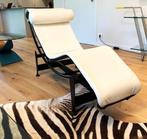 Le Corbusier LC4 Cassina Design Chaisse Longue Nieuwstaat, Huis en Inrichting, Ophalen, Nieuw, Leer