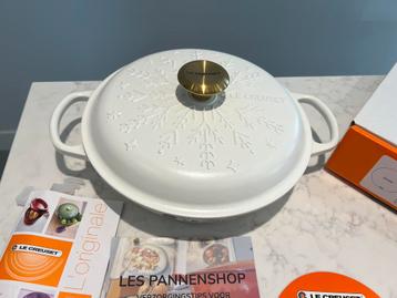 Nieuwe Le Creuset Campagnard Noel 26 cm Cotton in de doos beschikbaar voor biedingen