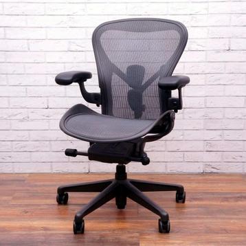 Herman Miller Aeron Gaming Chair – Size B – NIEUW in doos beschikbaar voor biedingen