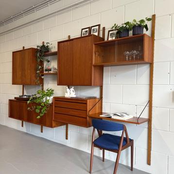 - Vintage XL wandmeubel •Poul Cadovius• - beschikbaar voor biedingen