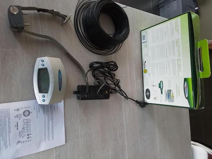 E-fence- elektrische omheining, Dieren en Toebehoren, Hondenhalsbanden en Penningen, Gebruikt, Ophalen