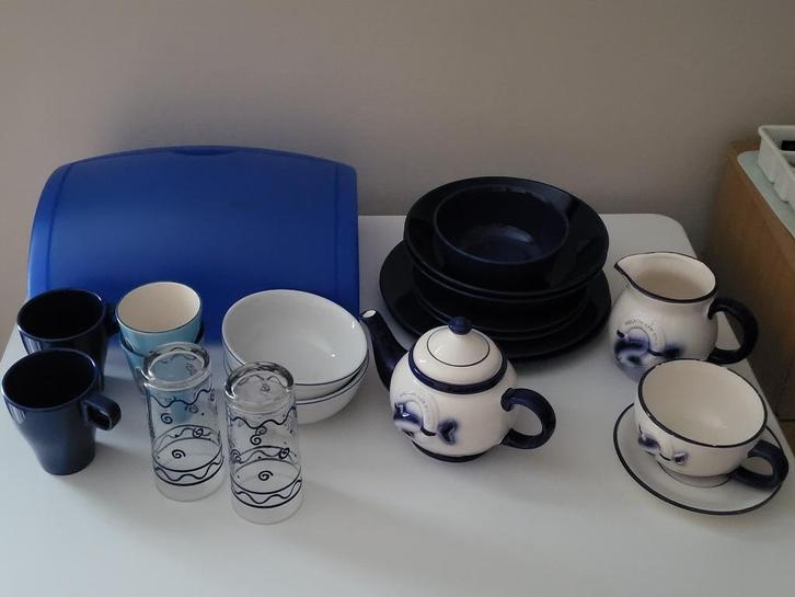 Servies(2) & bestek marine blauw decoratie, Huis en Inrichting, Woonaccessoires | Overige, Zo goed als nieuw, Ophalen