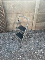 Escabelle, Doe-het-zelf en Bouw, Ladders en Trappen, Ophalen