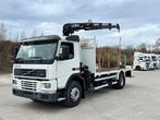 Volvo FM 250 + HIAB 102 (bj 2000), Auto's, Vrachtwagens, Overige brandstoffen, Bedrijf, Volvo, Te koop