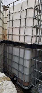 witte ondoorzichtige watertanks 1050 liter, Tuin en Terras, Regentonnen, Ophalen, Kunststof, Met kraantje, 150 liter of meer