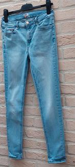 Jeansbroek maat 29/30 tommy jeans, Kleding | Dames, Spijkerbroeken en Jeans, Blauw, Ophalen of Verzenden, Zo goed als nieuw, W28 - W29 (confectie 36)