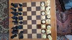 Schaakbord ingelegd hout, Ophalen