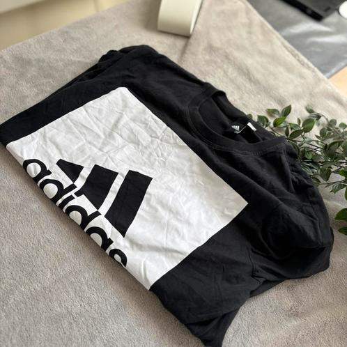 Adidas T-shirt Zwart/Wit – Maat L, sportief & trendy, Kleding | Heren, T-shirts, Zo goed als nieuw, Maat 52/54 (L), Wit, Ophalen of Verzenden