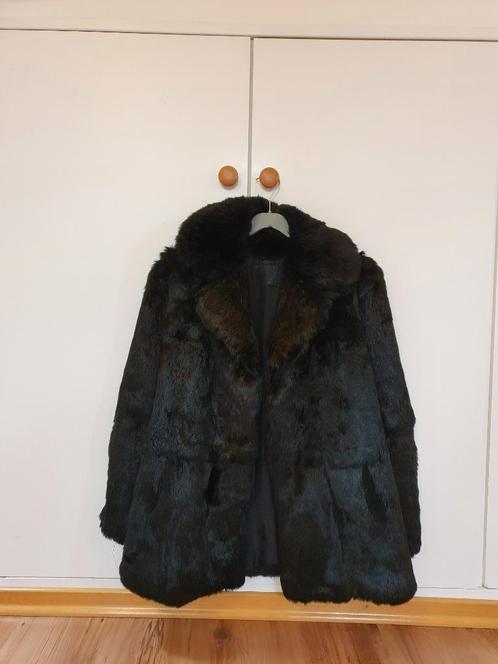 Zwarte bontjas, Kleding | Dames, Jassen | Winter, Zo goed als nieuw, Maat 38/40 (M), Zwart, Ophalen