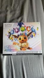 Prismatic Evolutions Elie Trainer Box Factory Sealed, Enlèvement ou Envoi, Neuf, Booster box