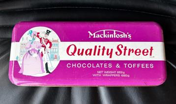 Blikken doos Quality street Mackintosh's beschikbaar voor biedingen