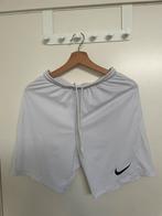 Short Nike blanc de sport, Vêtements | Hommes, Vêtements de sport, Enlèvement ou Envoi, Nike, Blanc, Taille 46 (S) ou plus petite