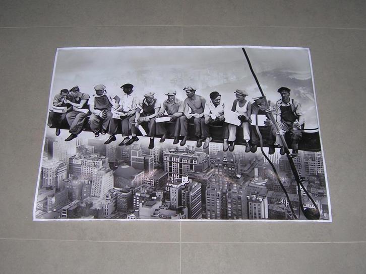 Lunch atop a skyscraper op canvas, Huis en Inrichting, Woonaccessoires | Wanddecoraties, Nieuw, Ophalen of Verzenden