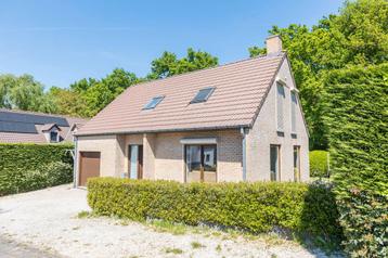 Maison à vendre à Lasne, 3 chambres beschikbaar voor biedingen