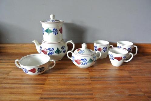 Set Boerenbont Boch + theefilter, Huis en Inrichting, Keuken | Servies, Gebruikt, Boerenbont, Porselein, Ophalen of Verzenden