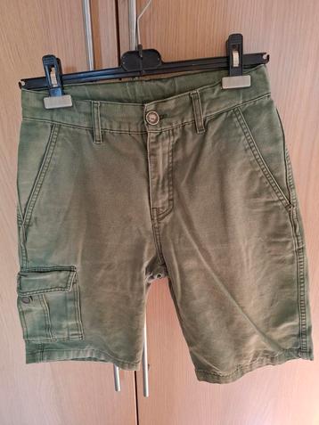 Scoutsshort maat 30 beschikbaar voor biedingen