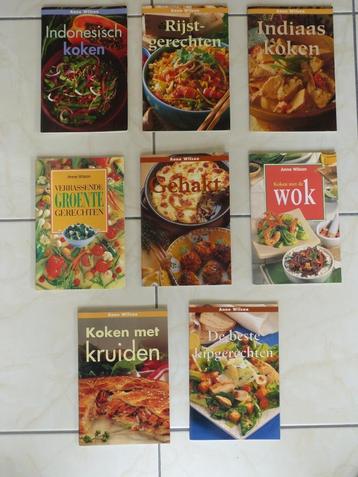 8 kookboekjes Anne Wilson 