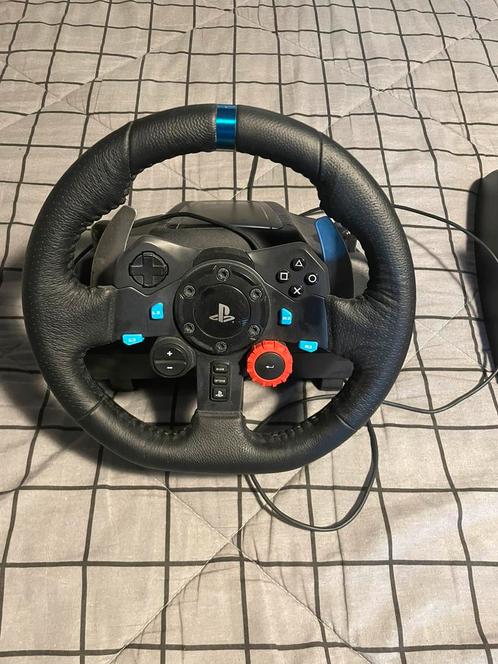 G29 logitech racing wheel, Games en Spelcomputers, Spelcomputers | Sony Consoles | Accessoires, Zo goed als nieuw, PlayStation 3