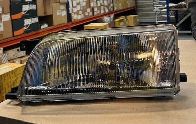 Nissan Sunny (1990-2000) koplamp Links OES! 203748052 Oldtim, Auto-onderdelen, Verlichting, Nissan, Nieuw, Ophalen of Verzenden