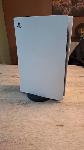 Ps5 digital edition 1 tb + 1tb ssd  beschikbaar voor biedingen