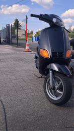 Piaggio zip type 3 50cc a klasse, Fietsen en Brommers, Snorfietsen en Snorscooters, Ophalen, Zo goed als nieuw, Piaggio