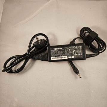 Toshiba adapter PA-1650-02, Enlèvement ou Envoi, Comme neuf