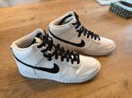 Nike Dunk high schoenen, Enlèvement ou Envoi, Nike, Comme neuf, Blanc