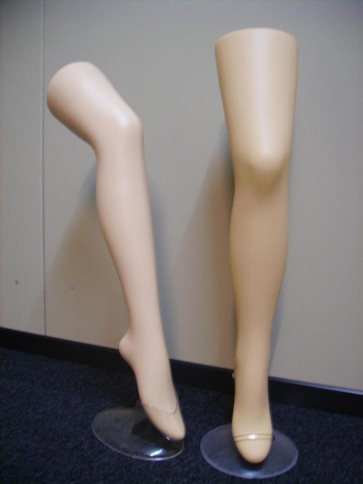 MANNEQUIN PASPOP BENEN MET VOETJES HOBBY OF WINKELINRICHTING, Hobby en Vrije tijd, Naaien en Fournituren, Paspop, Ophalen