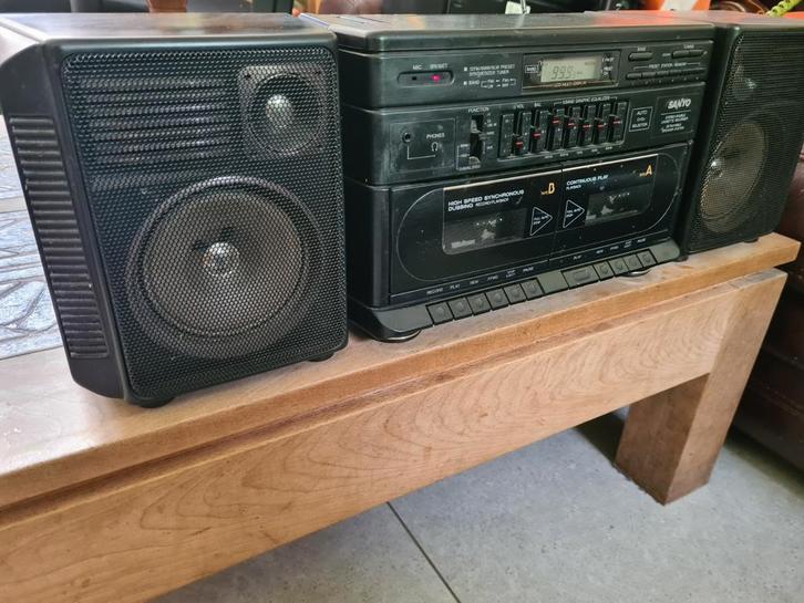 Vintage Radio Casette x2 Sanyo ,jaren 80, Audio, Tv en Foto, Radio's, Zo goed als nieuw, Radio, Ophalen of Verzenden