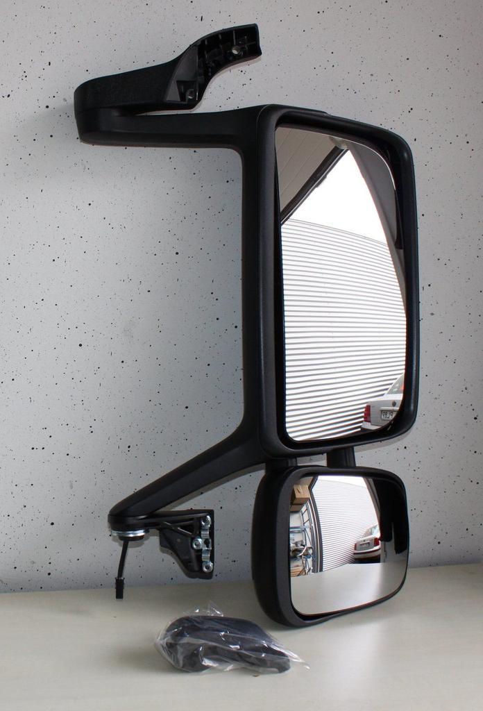 20567635 Volvo FH/FM Spiegel rechts, electrisch bediend en V, Auto-onderdelen, Vrachtwagen-onderdelen, Volvo, Spiegels, Nieuw