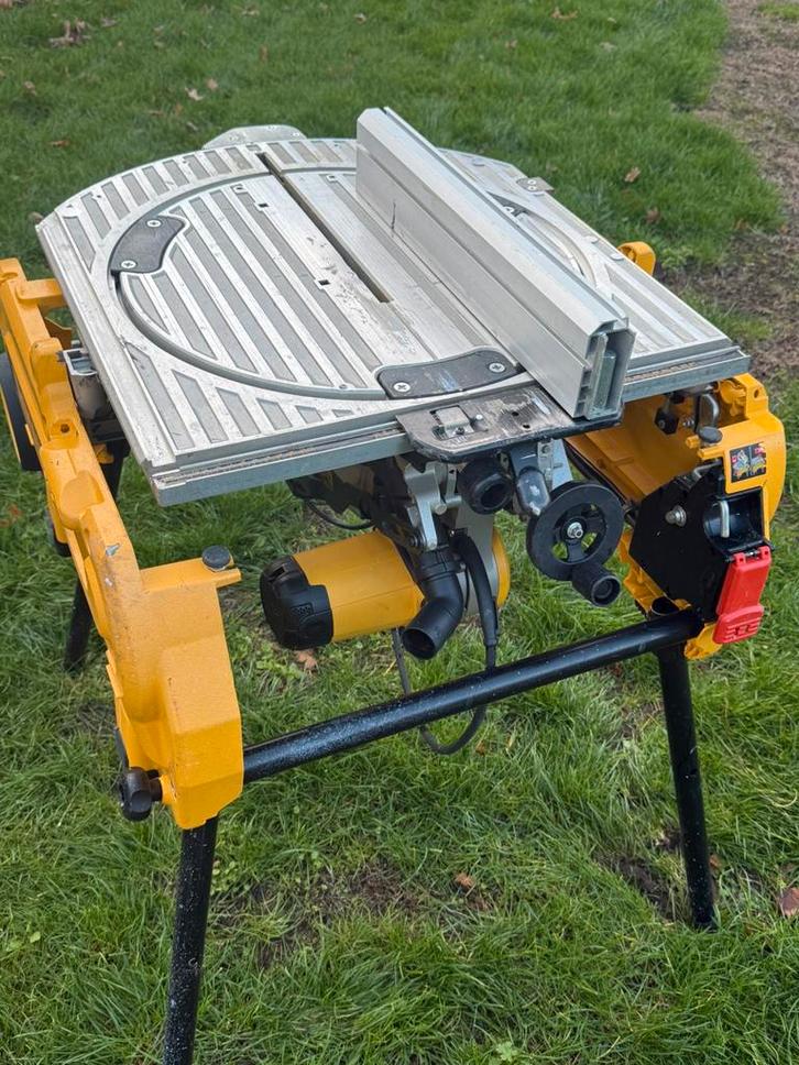 Dewalt D27107 Qs combinatie zaagtafel, Doe-het-zelf en Bouw, Gereedschap | Zaagmachines, Zo goed als nieuw, Ophalen