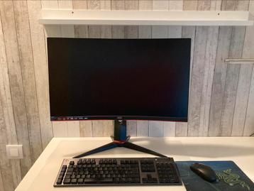 game pc set: lenovo + aoc 27" scherm + Logitech  beschikbaar voor biedingen