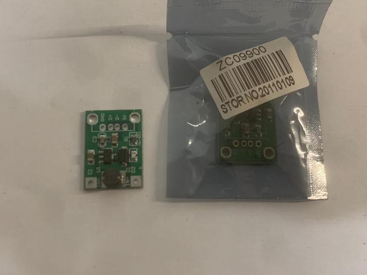 Spanningsversterker — Step-Up Module (1,5 >> 5 V), Hobby en Vrije tijd, Elektronica-componenten, Nieuw, Verzenden