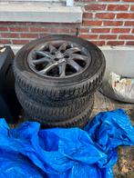 4 winterbanden op velg toyota yaris, Auto diversen, Autosport-onderdelen, Ophalen, Zo goed als nieuw