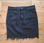 Jupe en jeans noire H&M taille 38, Vêtements | Femmes, Jupes, Enlèvement ou Envoi, Au-dessus du genou, Comme neuf, Noir