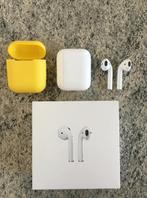 Apple AirPods met Charging Case, Telecommunicatie, Ophalen of Verzenden, Zo goed als nieuw, In gehoorgang (in-ear), Bluetooth