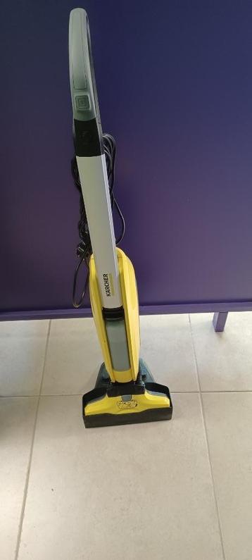 Vloer reiniger Karcher beschikbaar voor biedingen