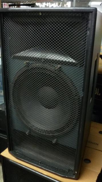 HK  AUDIO  LP115 LINEAR PRO  beschikbaar voor biedingen