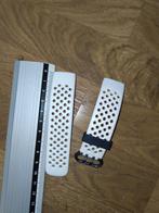Fitbit Charge 4 bandje Wit small, Handtassen en Accessoires, Activity trackers, Ophalen, Zo goed als nieuw, Wit