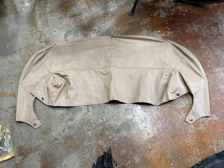 Couvre-tonneau beige pour Mazda MX-5 | TRÈS BON ÉTAT, Autos : Pièces & Accessoires, Habitacle & Garnissage, Mazda, Enlèvement ou Envoi