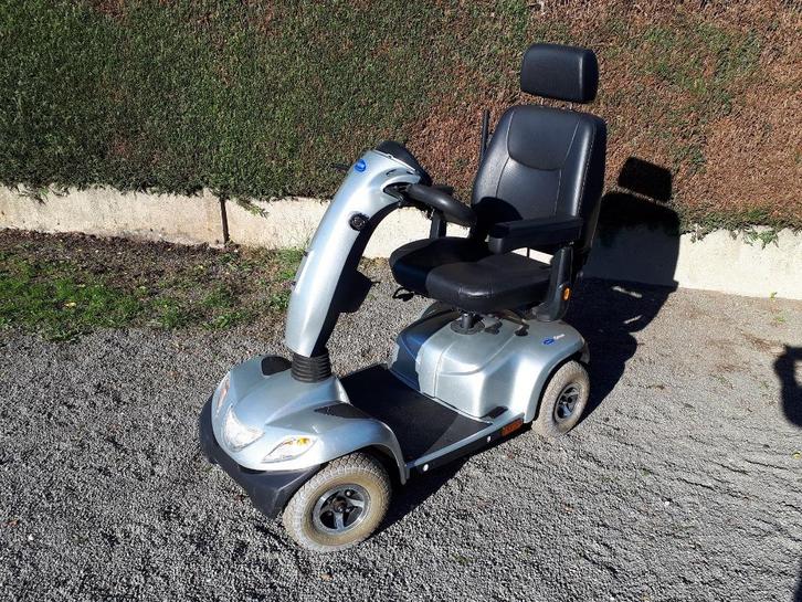 scootmobiel 40 km,16 km/h ,alles werkt, opruimprijs 500 euro, Diversen, Brommobielen en Scootmobielen, Zo goed als nieuw, Invacare