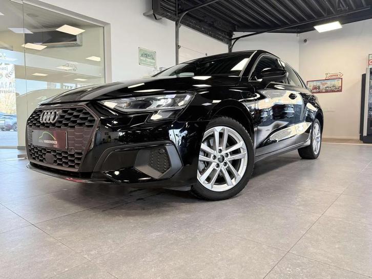 Audi A3 A3 40 TFSI1.4 PHEV S-TRONIC * pano-dak ! *, Auto's, Audi, Te koop, A3, Airbags, Airconditioning, Bluetooth, Boordcomputer