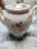 Cafetière porcelaine motifs fleurs, Antiquités & Art, Enlèvement
